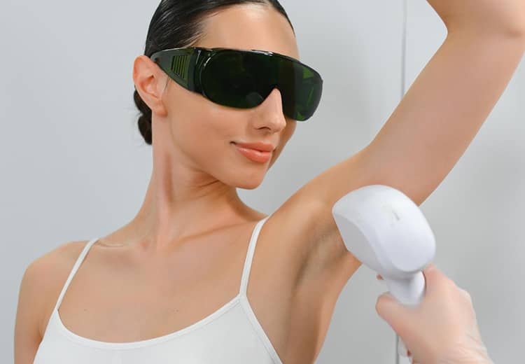 Oferta Láser Sin Dolor Brazilian Full + Axilas